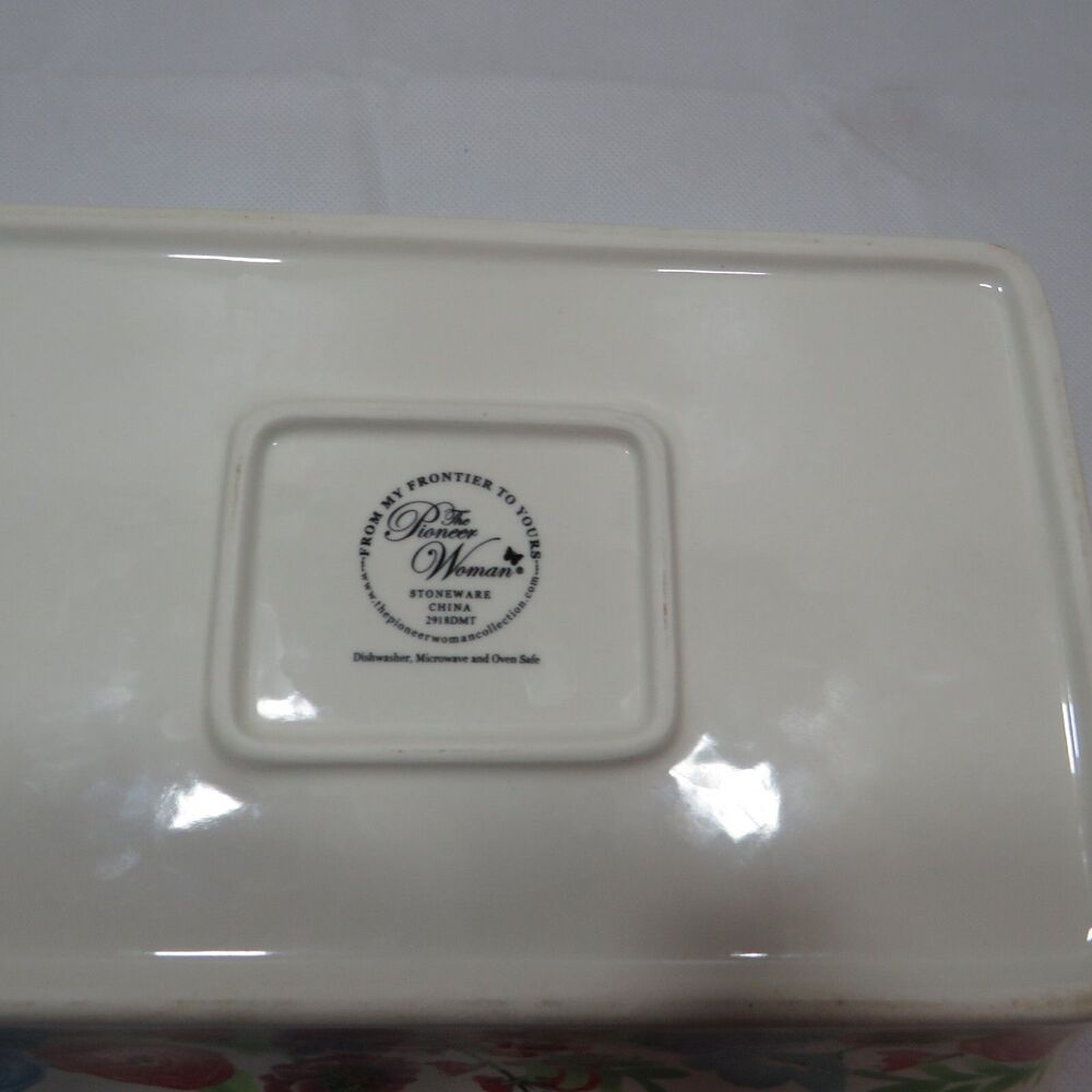 The Pioneer Woman Rectangular Casserole Baker - Picture 8 of 11